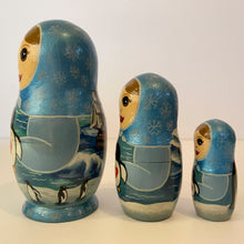 Load image into Gallery viewer, Matryoshka &quot;Antarctica&quot; 3 mini
