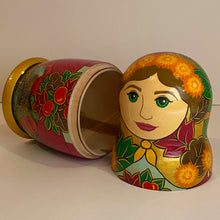 Load image into Gallery viewer, Matryoshka &quot;Autumn&quot;
