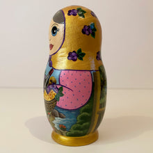 Load image into Gallery viewer, Matryoshka &quot;Wine&quot; mini
